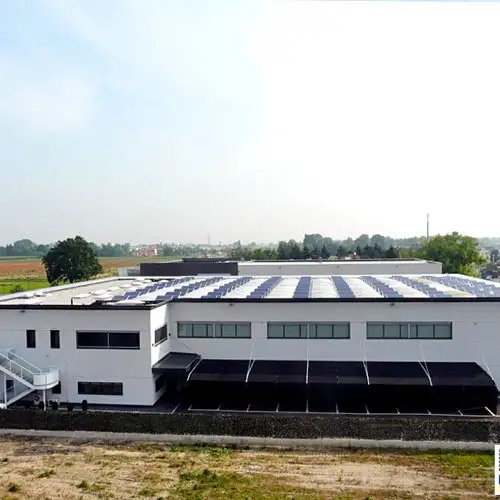 Impianti fotovoltaici per edifici ad utilizzo industriale